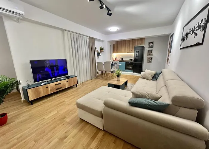 Corner Penthouse In The Centar Of Апартаменти